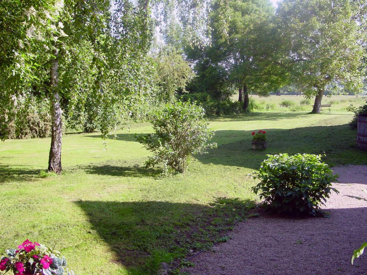 Chambre D'Hotes Ferme De La Forlonge Sauvigny-le-Beureal Экстерьер фото